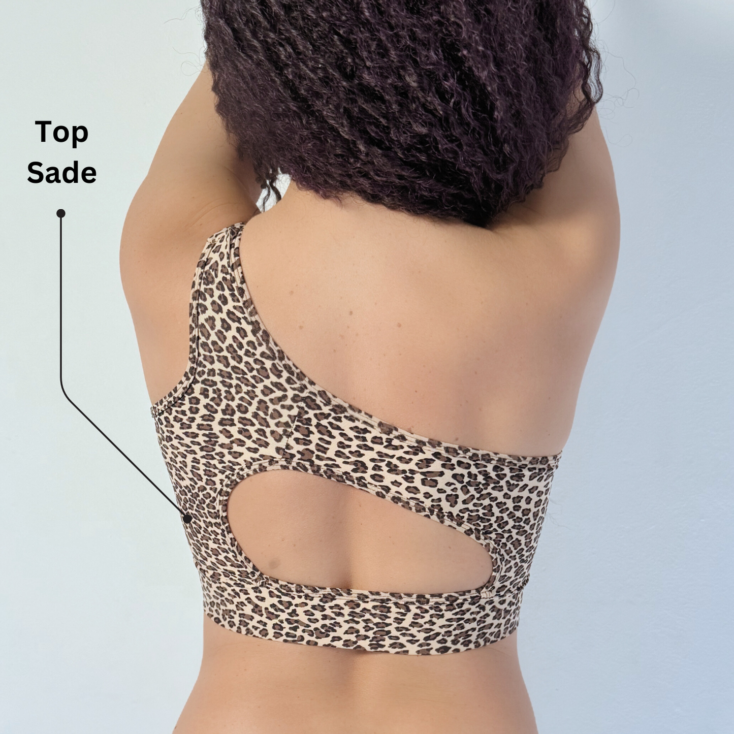 Leggings Scrunch + Top of choice (Leopard)