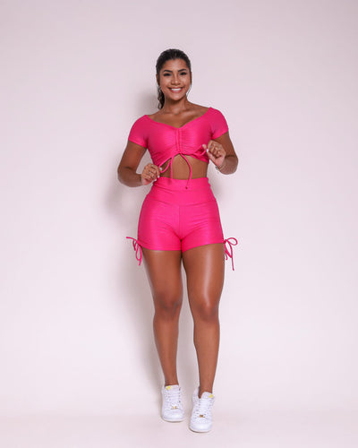 Shorts Scrunch + Top Nifemi (Magenta Pink)