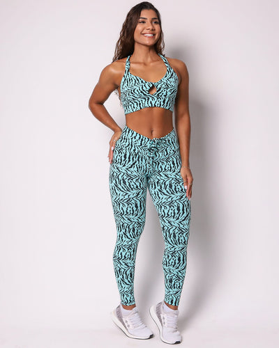 Leggings Scrunch + Top of choice (Blue Zebra)